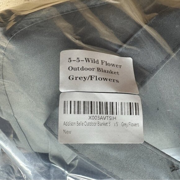 Addison Belle Outdoor Blanket for Girl in Gray/Floral Print 5x5' Picnic 60x60" - Picture 4 of 5